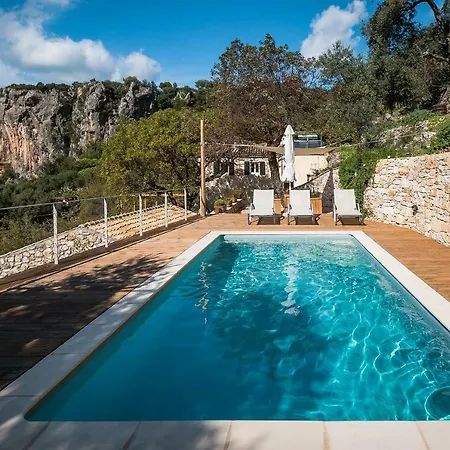 Castelli Olive Press Landsted