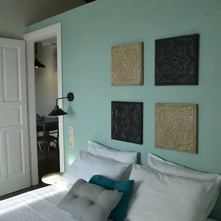 Castelli Olive Press