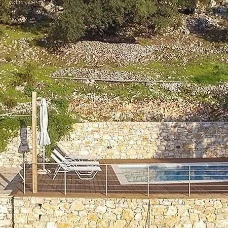 Country house Castelli Olive Press Acharavi (Corfu)