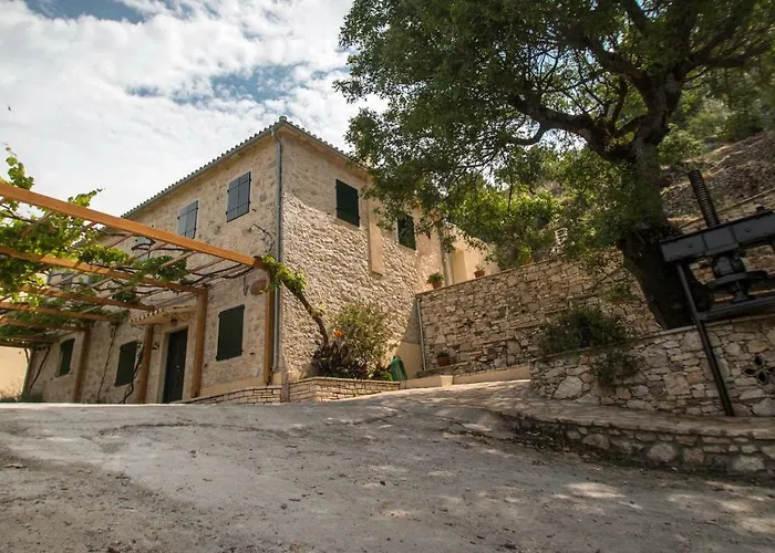 Landhuis Castelli Olive Press *