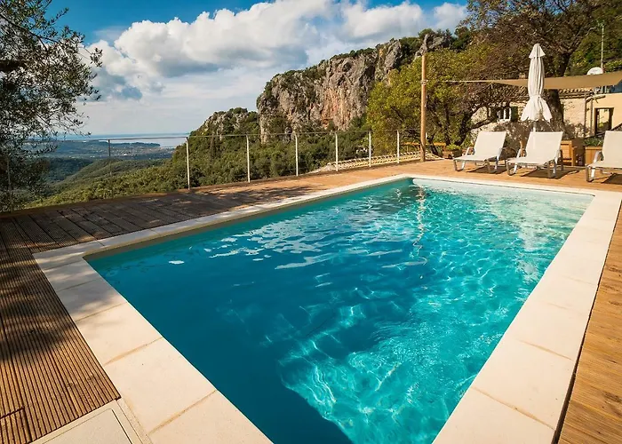 Castelli Olive Press Landhuis