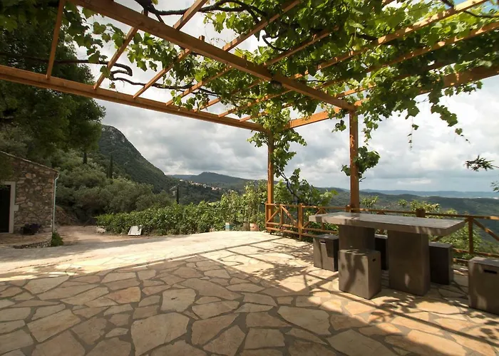 Landhuis Castelli Olive Press Acharavi (Corfu)