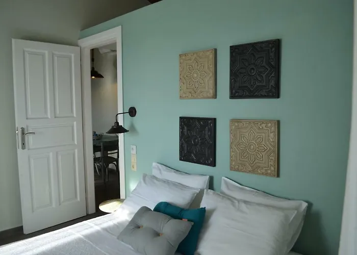 Castelli Olive Press